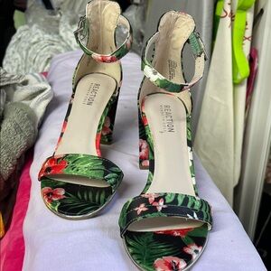 Kenneth Cole Women's Floral Heeled Sandals - Black and Green